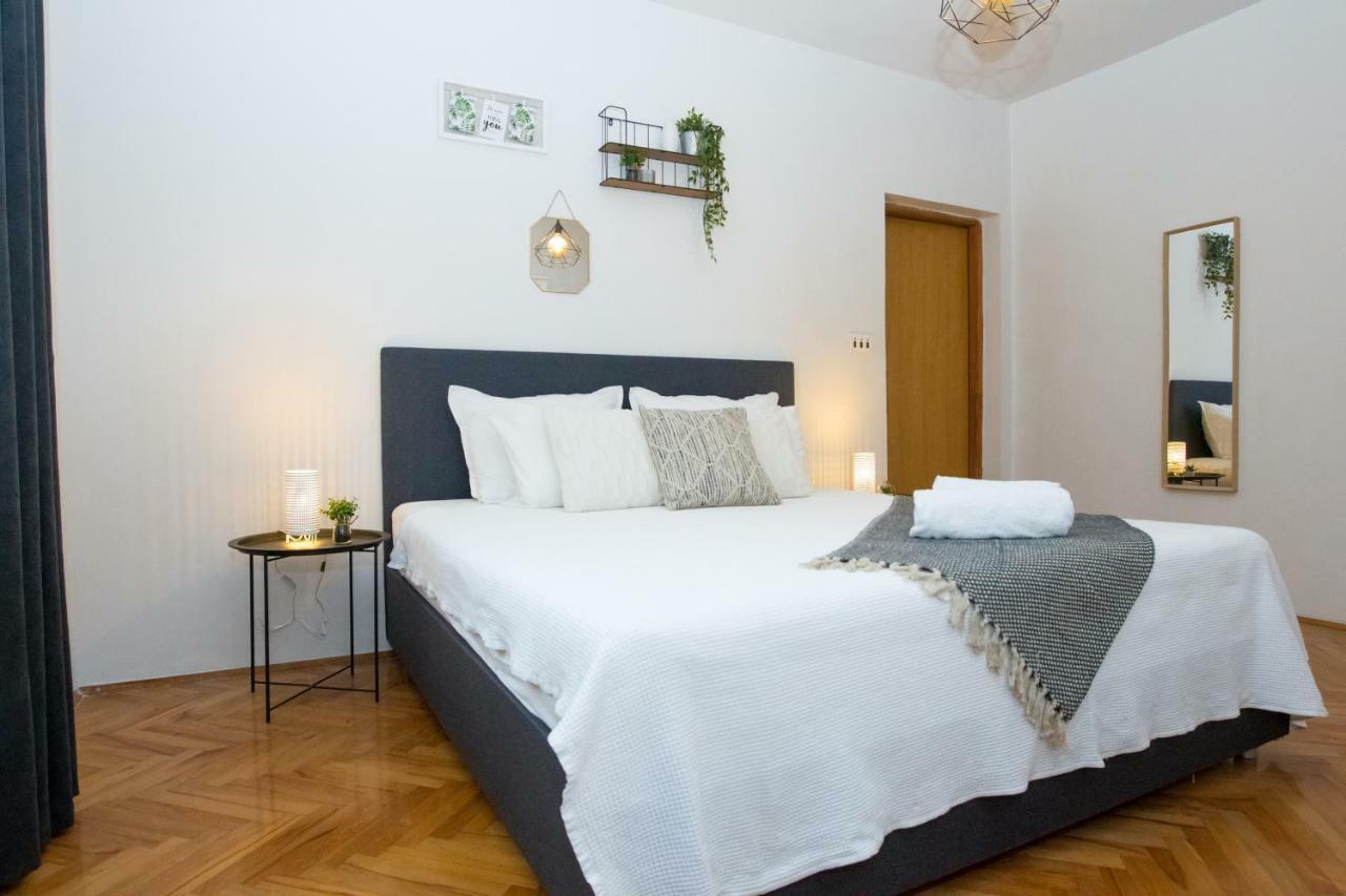 Apartment Lolly Задар Екстер'єр фото